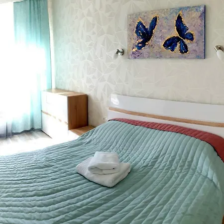 Apartment Artgullya *