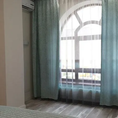 Apartment Artgullya *